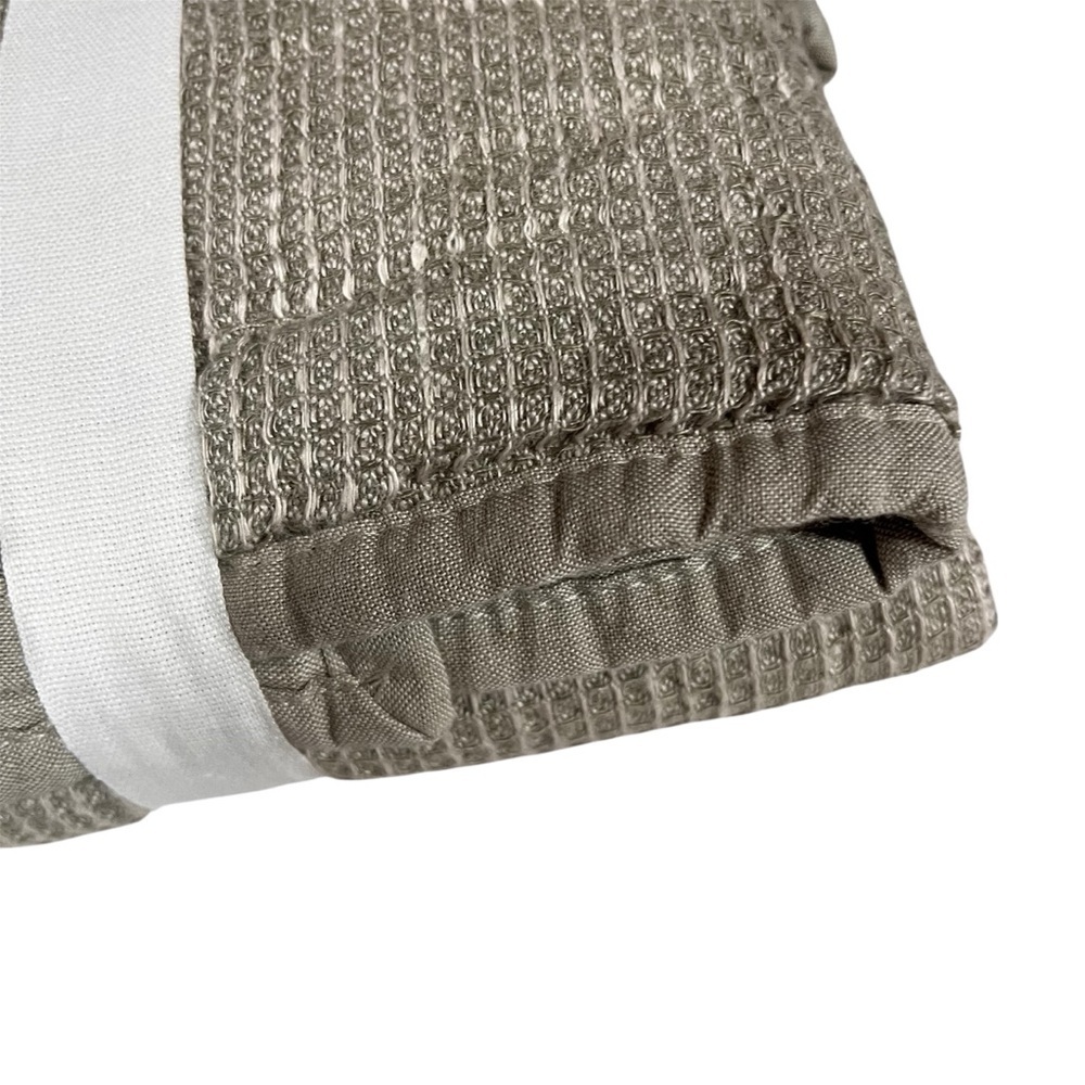 Pottery Barn NEW Set of Two Belgian Flax Linen Waffle Weave Pillow Shams King - Picture 7 of 10